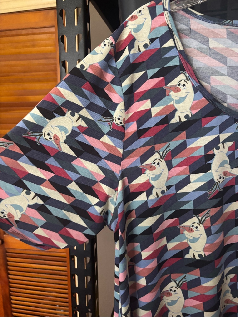 LuLaRoe Olaf Patterned Navy Pink Blue Geometric Top
